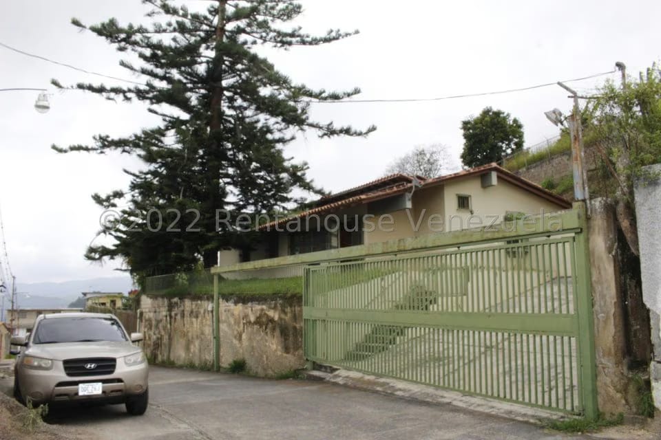 Casa (Multipes Niveles) en Venta en El Cují, Miranda - 2