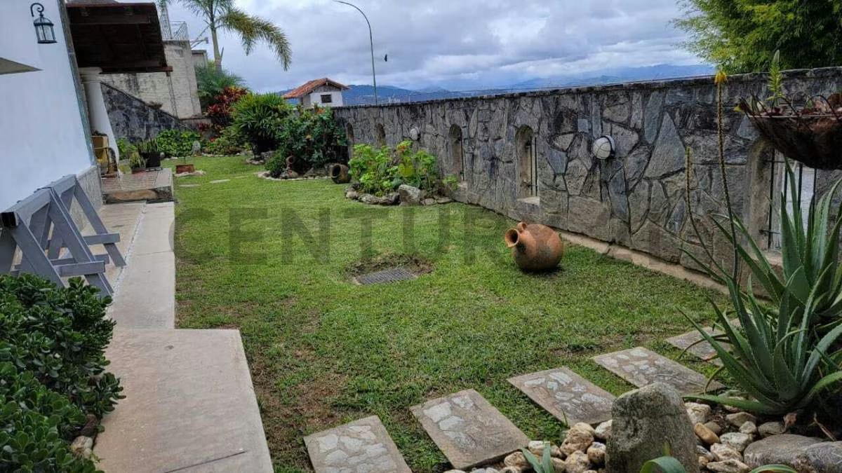 En venta Casa-Quinta en Los Naranjos del municipio el Hatillo - 4