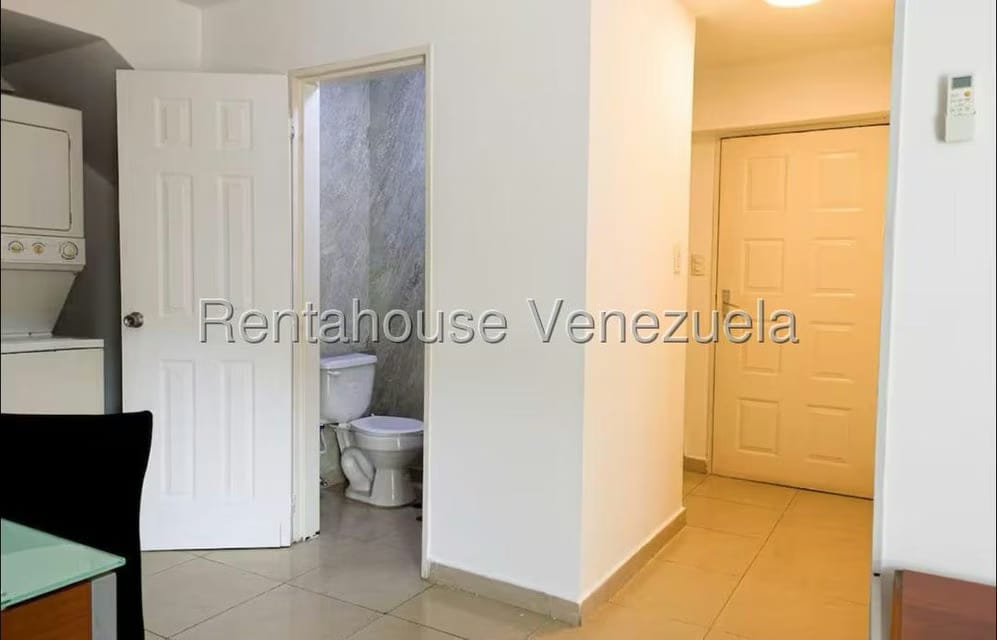 Apartamento (Duplex) en Venta en El Paraiso, Distrito Metropolitano - 13