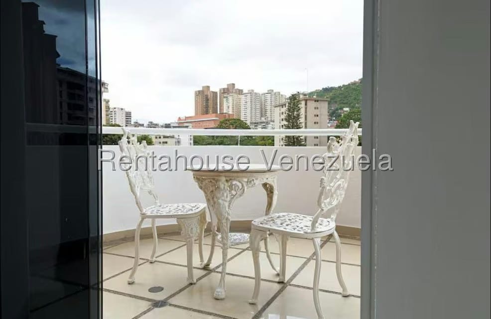 Apartamento (Duplex) en Venta en El Paraiso, Distrito Metropolitano - 15