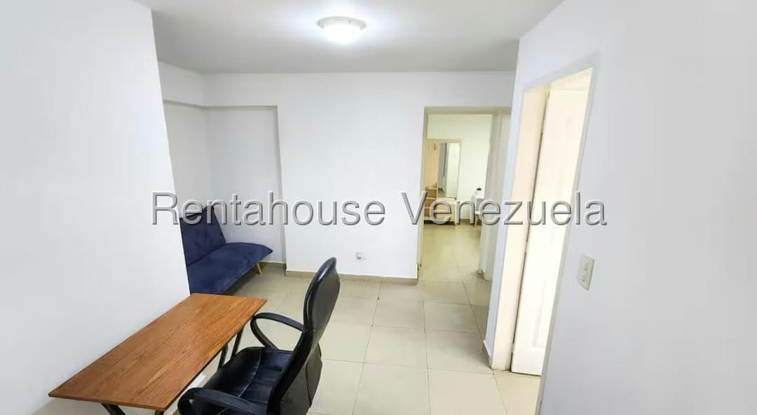 Apartamento (Duplex) en Venta en El Paraiso, Distrito Metropolitano - 18
