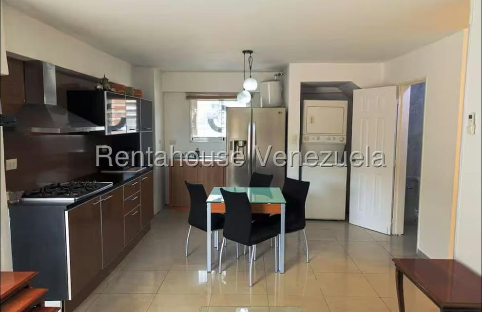 Apartamento (Duplex) en Venta en El Paraiso, Distrito Metropolitano - 9