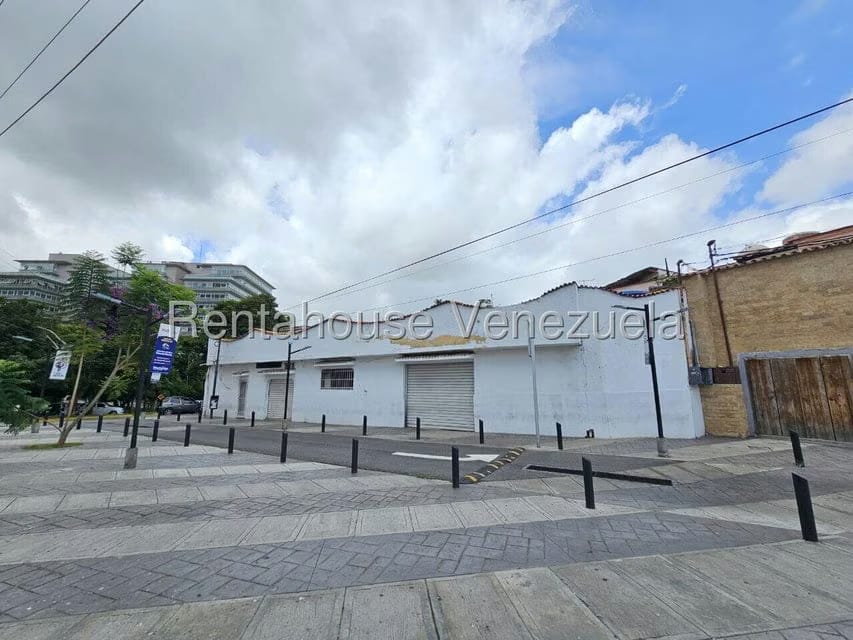 Comercial (Local Comercial) en Venta en El Hatillo, Distrito Metropolitano - 13