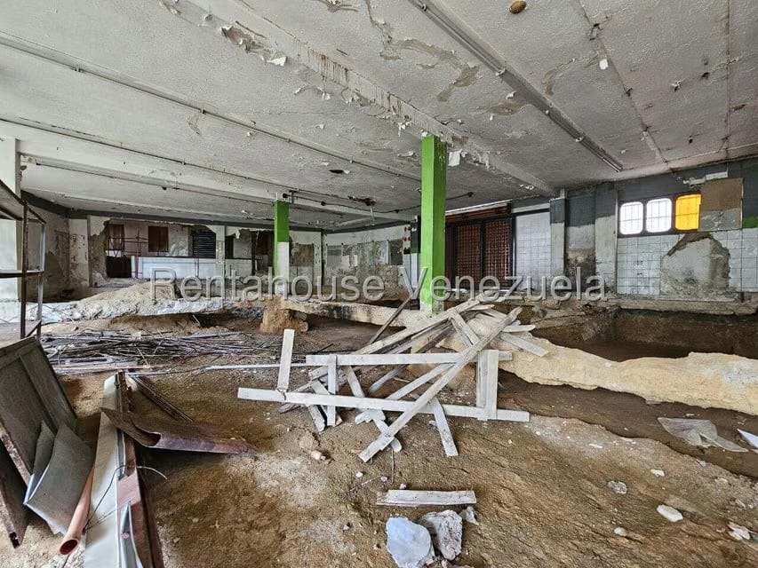 Comercial (Local Comercial) en Venta en El Hatillo, Distrito Metropolitano - 17