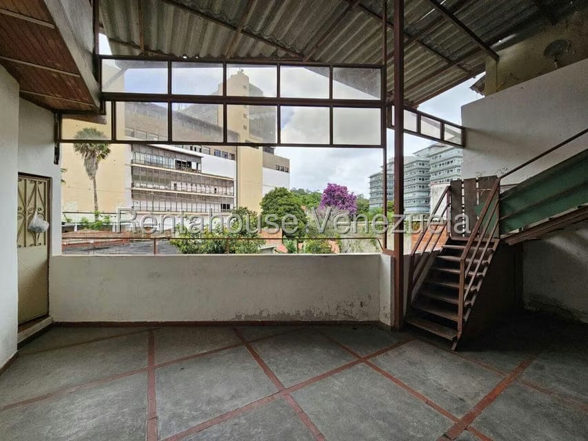 Comercial (Local Comercial) en Venta en El Hatillo, Distrito Metropolitano - 37