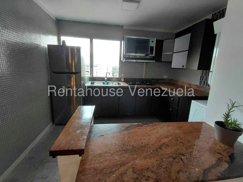 Apartamento (1 Nivel) en Alquiler en Santa Fe Sur, Distrito Metropolitano - 15