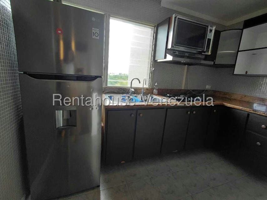 Apartamento (1 Nivel) en Alquiler en Santa Fe Sur, Distrito Metropolitano - 18