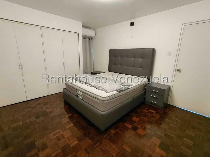 Apartamento (1 Nivel) en Alquiler en Santa Fe Sur, Distrito Metropolitano - 22