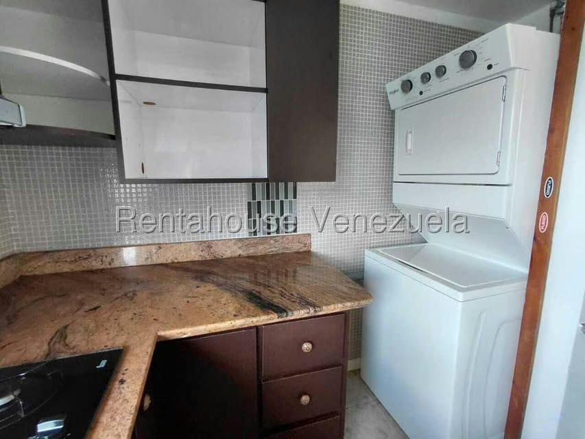 Apartamento (1 Nivel) en Alquiler en Santa Fe Sur, Distrito Metropolitano - 26