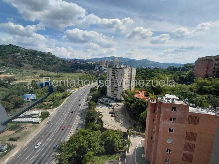 Apartamento (1 Nivel) en Alquiler en Santa Fe Sur, Distrito Metropolitano - 28