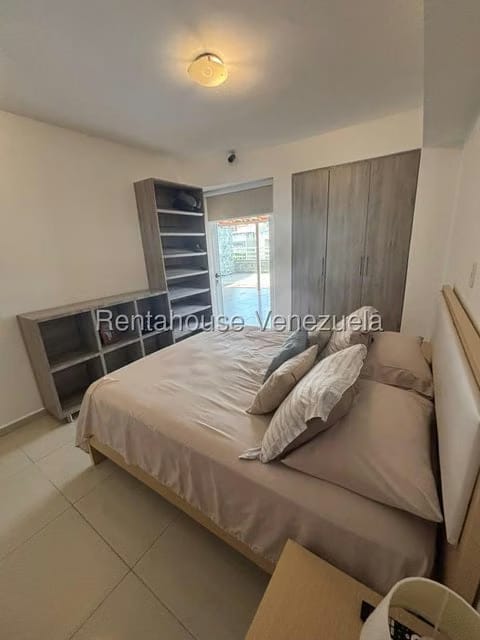 Apartamento (1 Nivel) en Venta en La Boyera, Distrito Metropolitano - 13