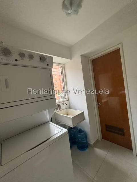 Apartamento (1 Nivel) en Venta en La Boyera, Distrito Metropolitano - 8