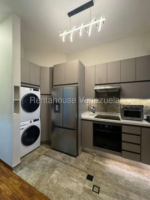 Apartamento (1 Nivel) en Venta en Santa Eduvigis, Distrito Metropolitano - 8