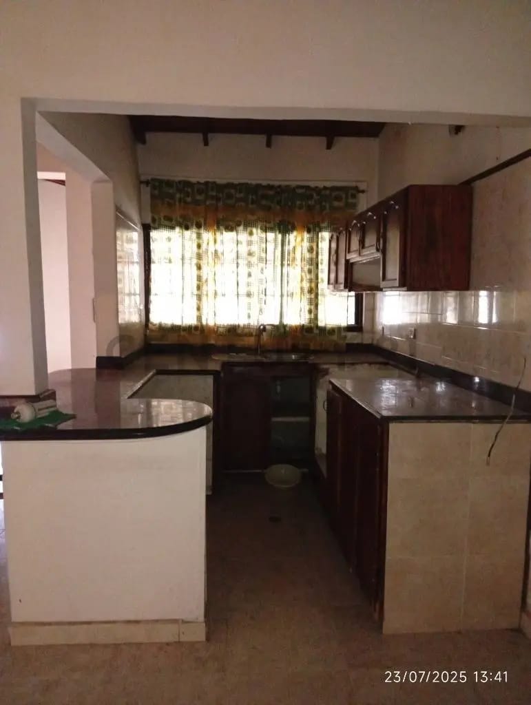 Casa en Venta Urb Villas de Europa - 3