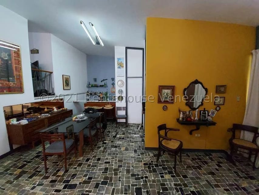 Casa (Duplex) en Venta en Colinas de Bello Monte, Distrito Metropolitano - 11