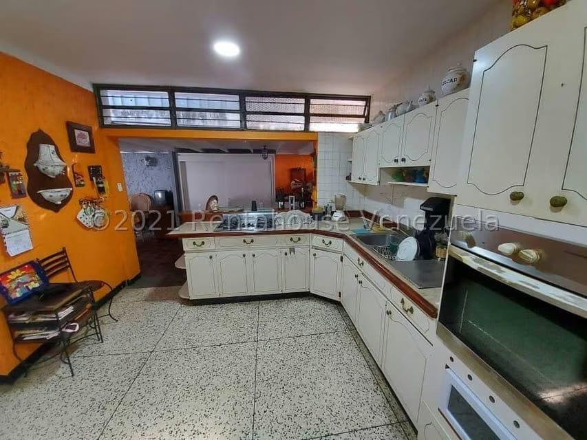 Casa (Duplex) en Venta en Colinas de Bello Monte, Distrito Metropolitano - 17