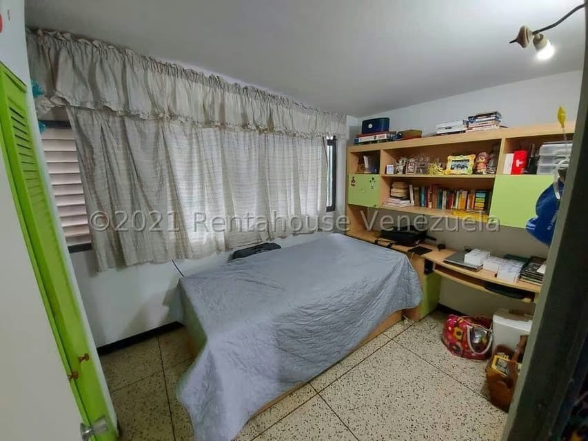 Casa (Duplex) en Venta en Colinas de Bello Monte, Distrito Metropolitano - 32