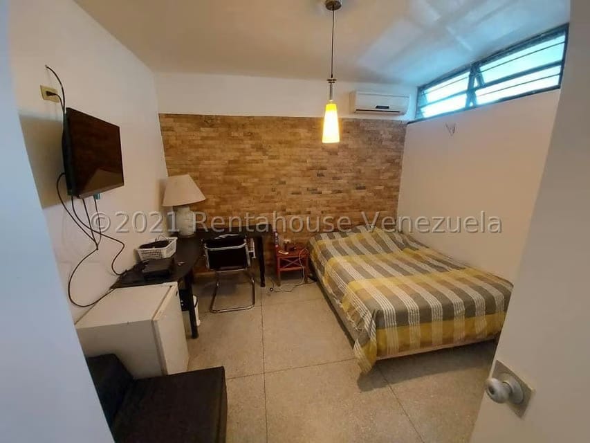 Casa (Duplex) en Venta en Colinas de Bello Monte, Distrito Metropolitano - 34