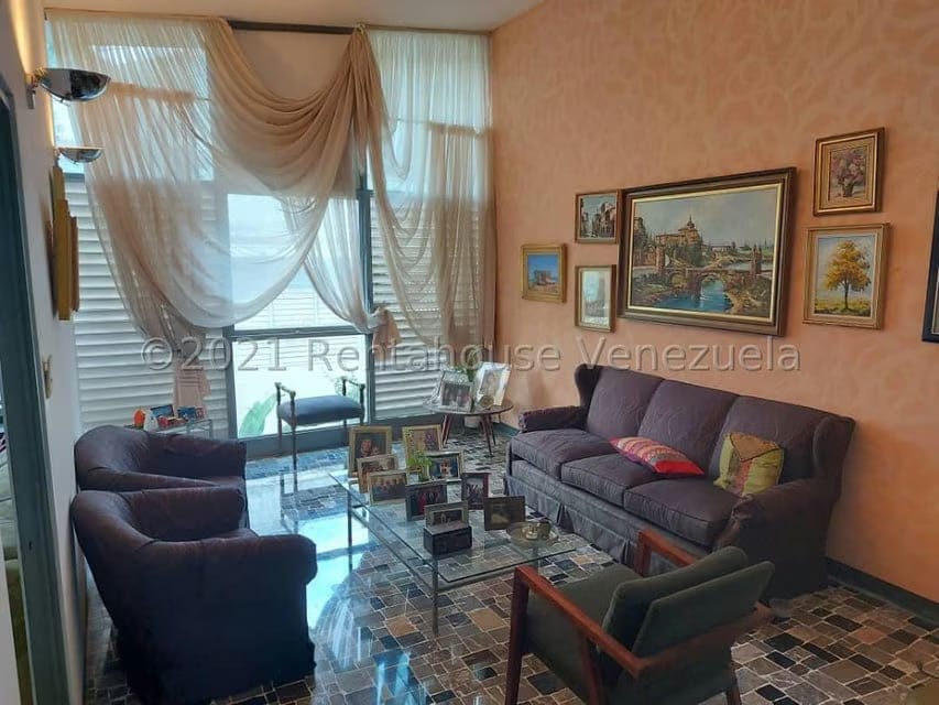 Casa (Duplex) en Venta en Colinas de Bello Monte, Distrito Metropolitano - 8