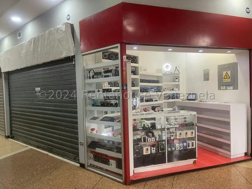 Comercial (Local Comercial) en Venta en San Bernardino, Distrito Metropolitano - 2