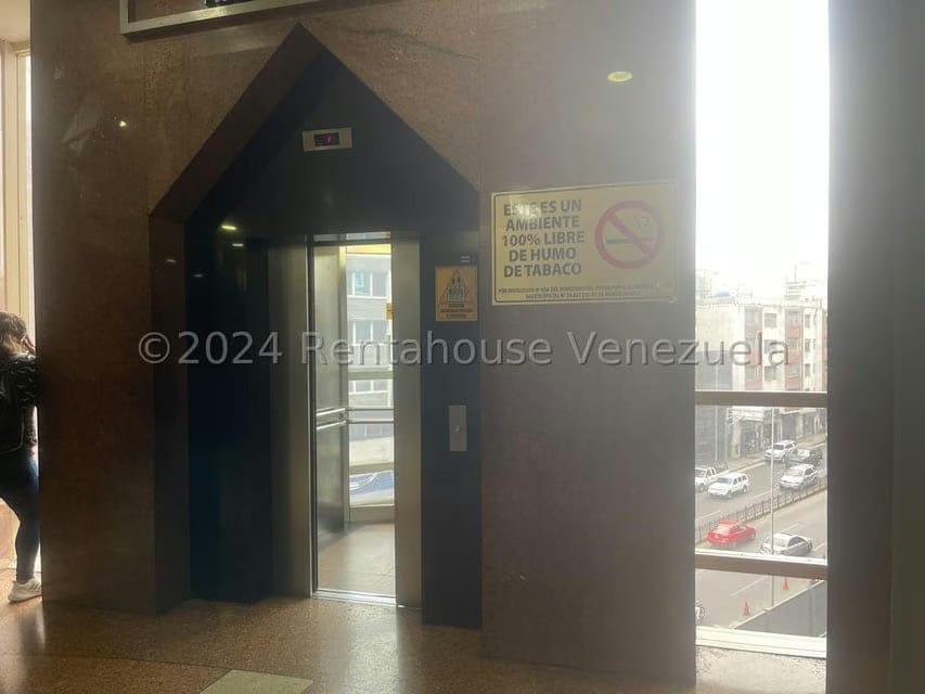 Comercial (Local Comercial) en Venta en San Bernardino, Distrito Metropolitano - 8