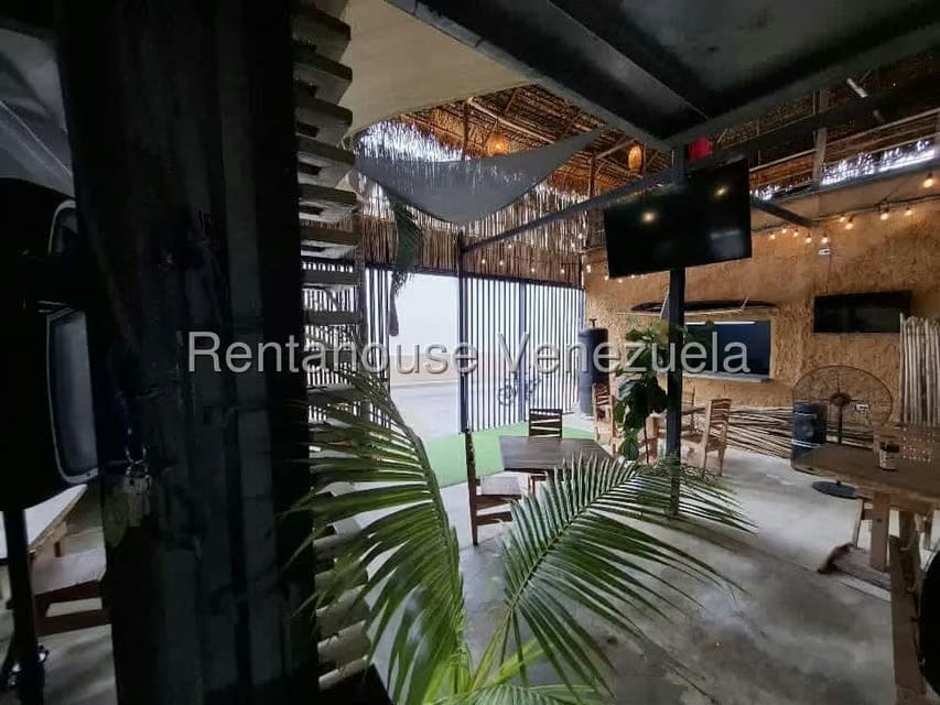 Comercial (Local Comercial) en Alquiler en Los Colorados, Carabobo - 2