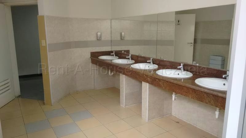 Comercial (Local Comercial) en Venta en Chacao, Distrito Metropolitano - 7