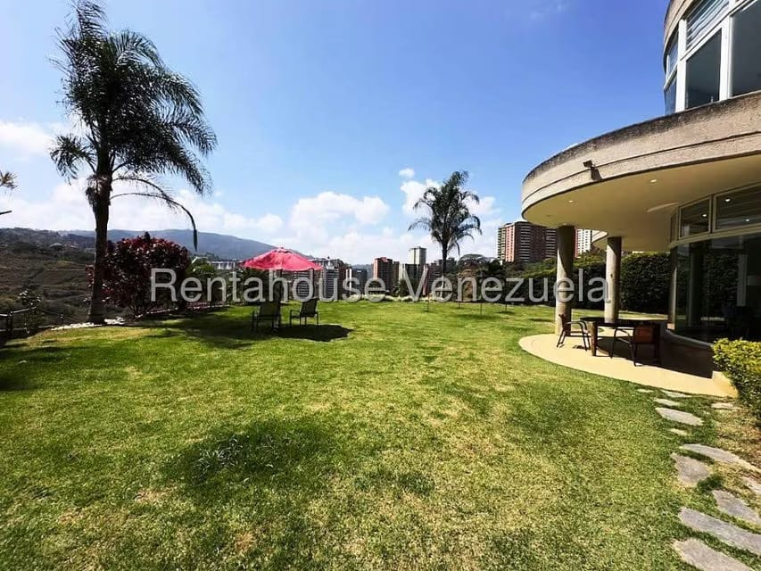 Casa (Multipes Niveles) en Venta en Los Samanes, Distrito Metropolitano - 12