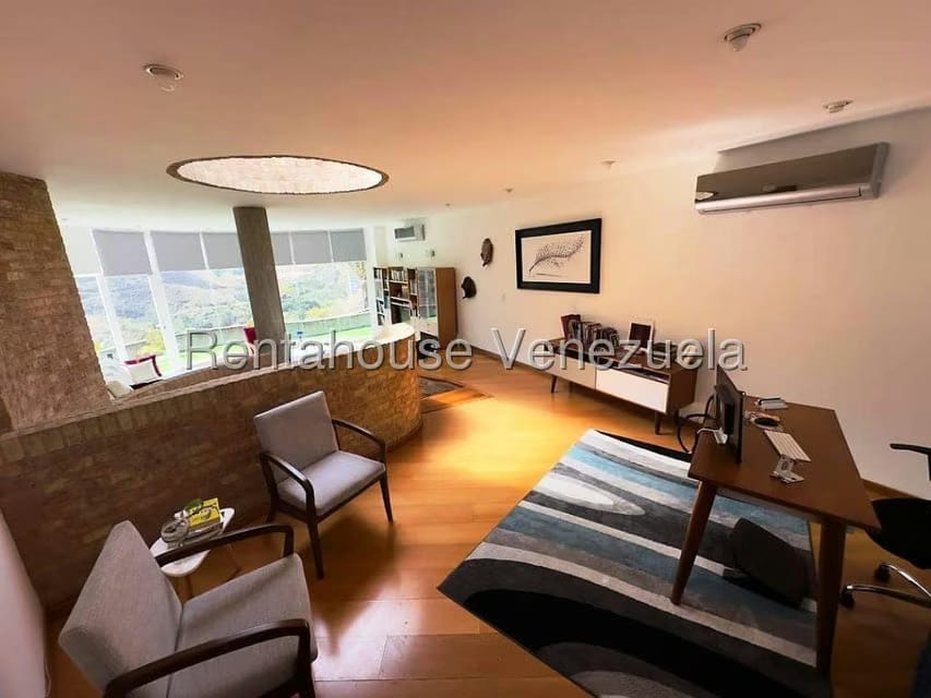 Casa (Multipes Niveles) en Venta en Los Samanes, Distrito Metropolitano - 23
