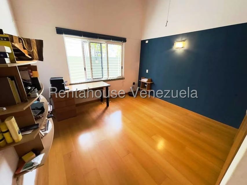 Casa (Multipes Niveles) en Venta en Los Samanes, Distrito Metropolitano - 24
