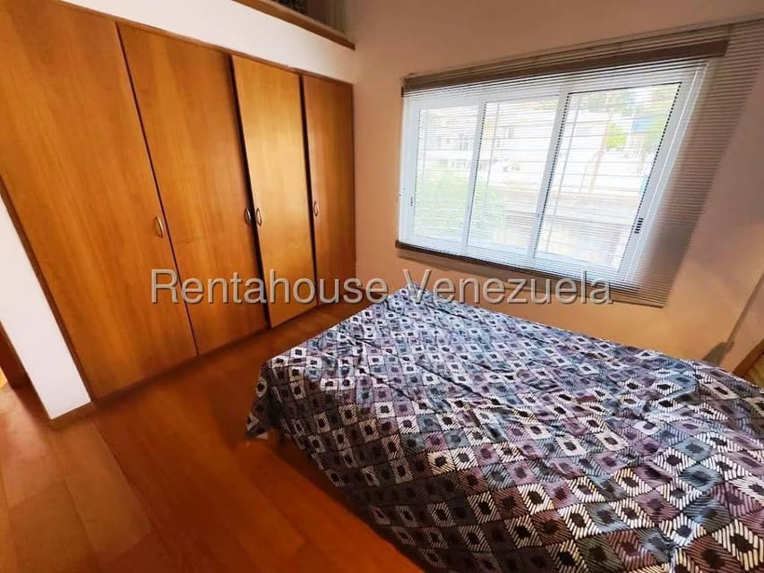 Casa (Multipes Niveles) en Venta en Los Samanes, Distrito Metropolitano - 27