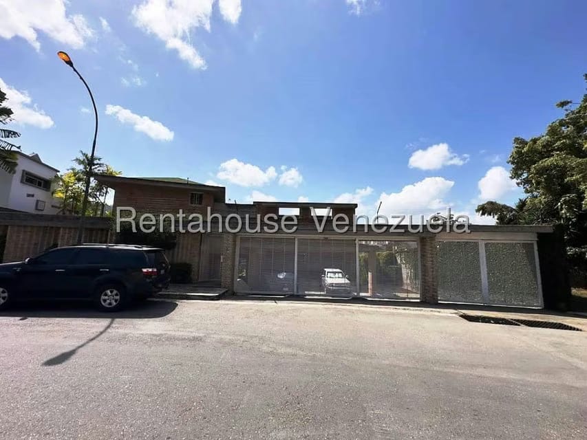 Casa (Multipes Niveles) en Venta en Los Samanes, Distrito Metropolitano - 33