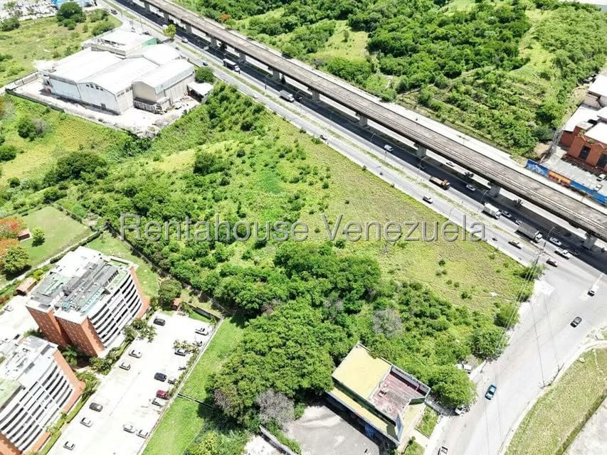 Terreno (Comercial) en Venta en Buenaventura, Miranda - 3