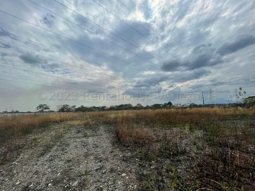 Terreno (Industrial) en Venta en Centro, Portuguesa - 25