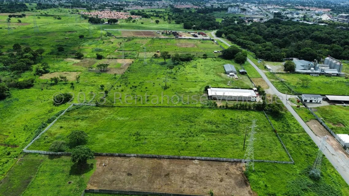 Terreno (Industrial) en Venta en Centro, Portuguesa - 28