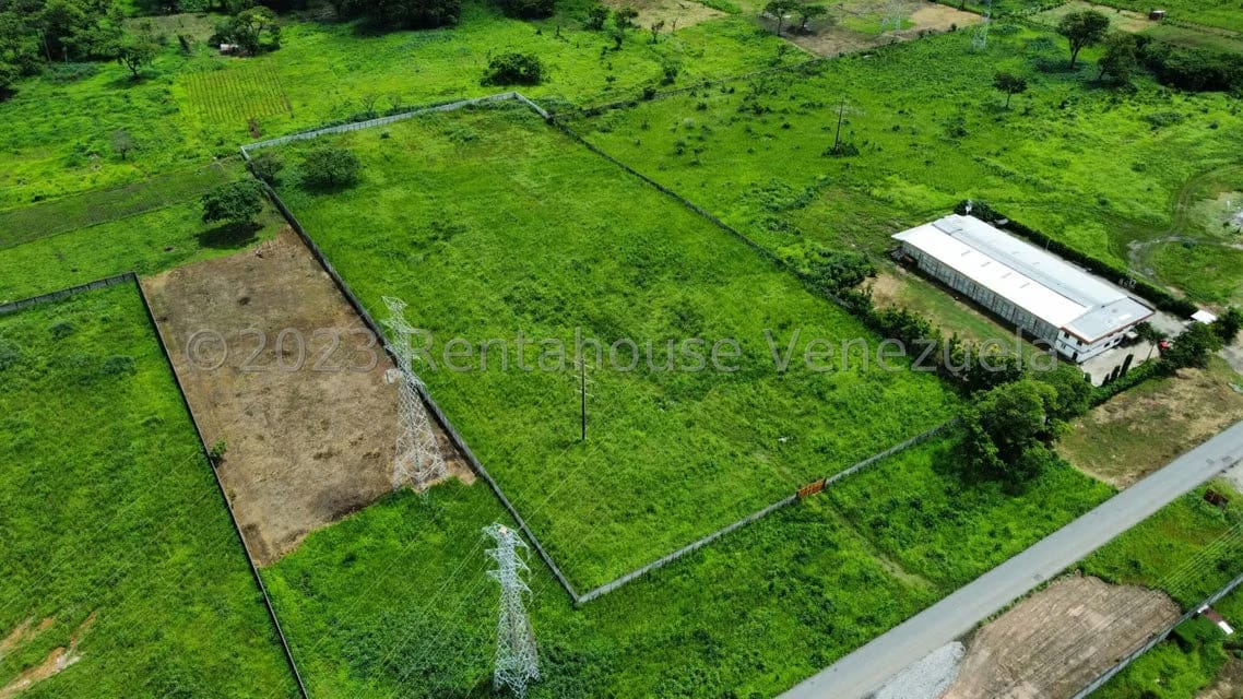 Terreno (Industrial) en Venta en Centro, Portuguesa - 5