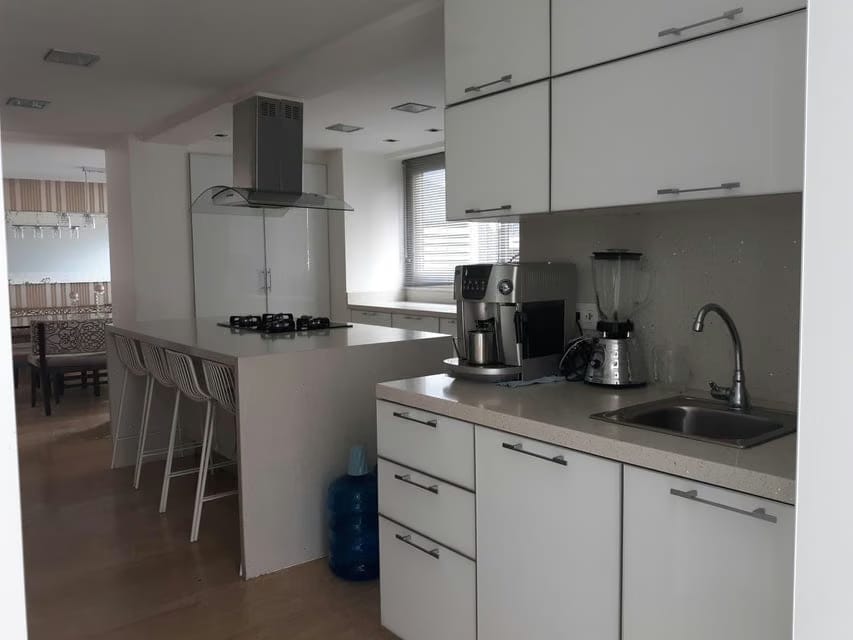 Apartamento (Duplex) en Venta en Lomas de Las Mercedes, Distrito Metropolitano - 12