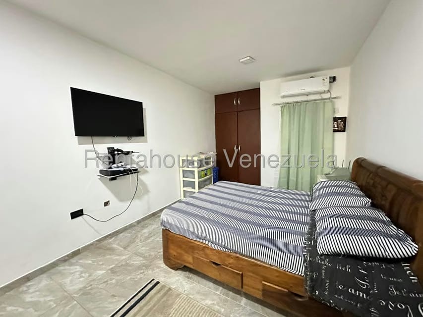 Townhouse (Multiples Niveles) en Venta en Valle Jardin, Aragua - 31