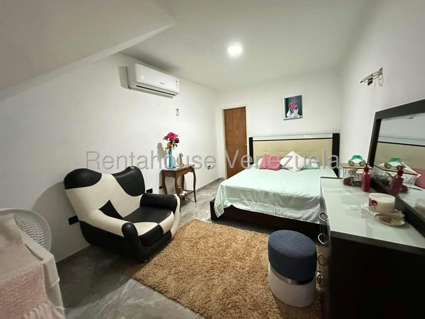 Townhouse (Multiples Niveles) en Venta en Valle Jardin, Aragua - 34