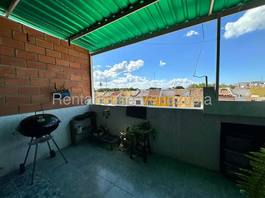 Townhouse (Multiples Niveles) en Venta en Valle Jardin, Aragua - 42