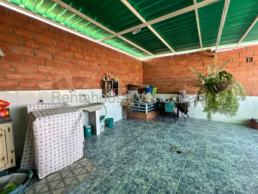 Townhouse (Multiples Niveles) en Venta en Valle Jardin, Aragua - 45