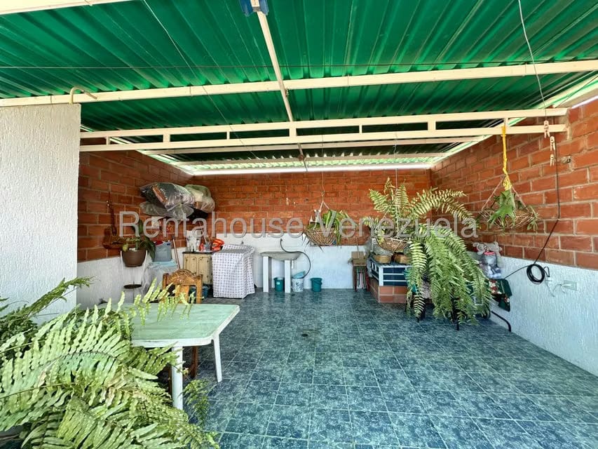 Townhouse (Multiples Niveles) en Venta en Valle Jardin, Aragua - 46