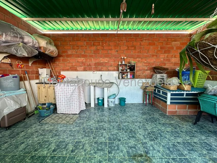 Townhouse (Multiples Niveles) en Venta en Valle Jardin, Aragua - 48