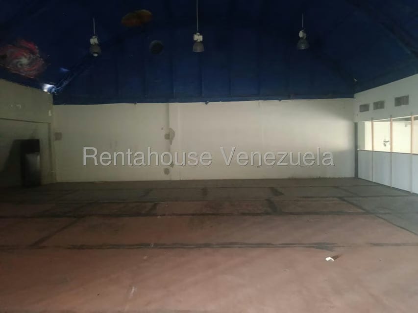 Comercial (Local Comercial) en Alquiler en Sector Bobare, Falcon - 11