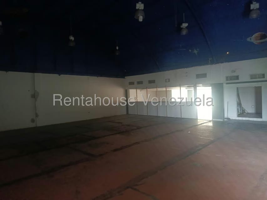 Comercial (Local Comercial) en Alquiler en Sector Bobare, Falcon - 10