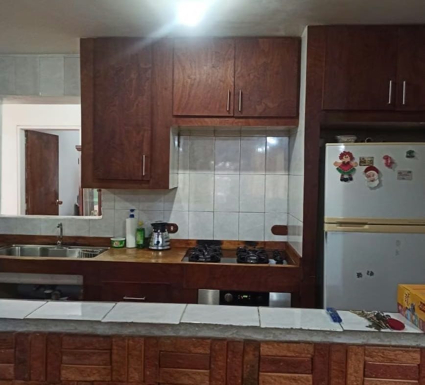 Amplio apartamento Avenida Panteón - 2