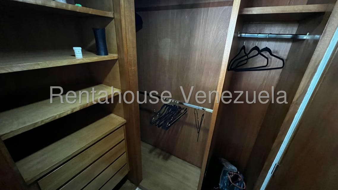 Apartamento (Planta Baja) en Venta en Las Mercedes, Distrito Metropolitano - 17