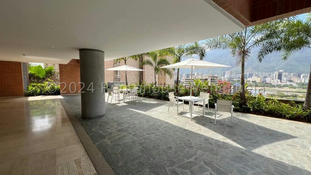 Apartamento (Planta Baja) en Venta en Las Mercedes, Distrito Metropolitano - 26