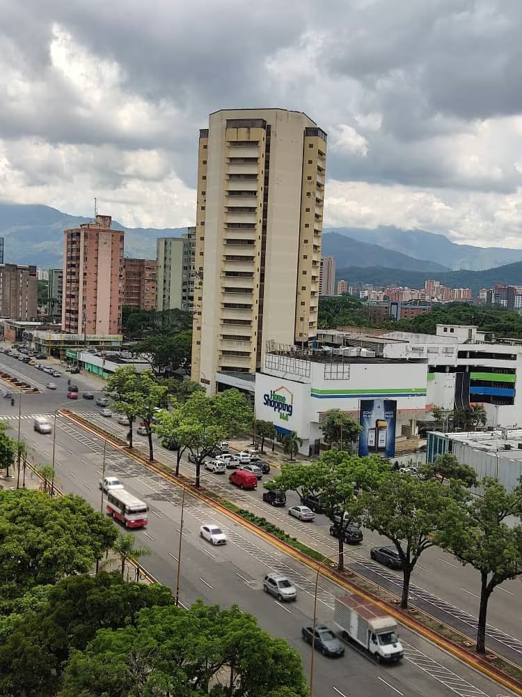 Oficina en Venta Torre Venezuela Valencia