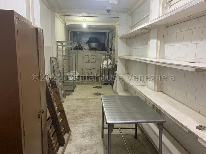 Comercial (Edificio) en Venta en Los Rosales, Distrito Metropolitano - 10
